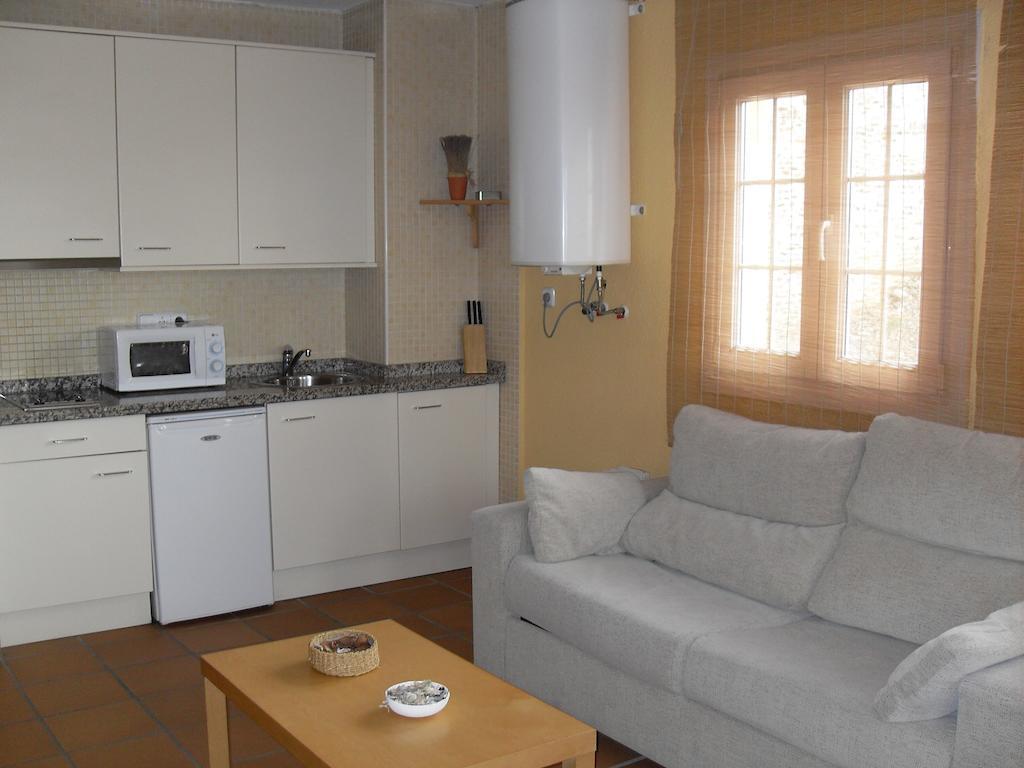 Apartamentos Habitat Zona Media Monachil Room photo